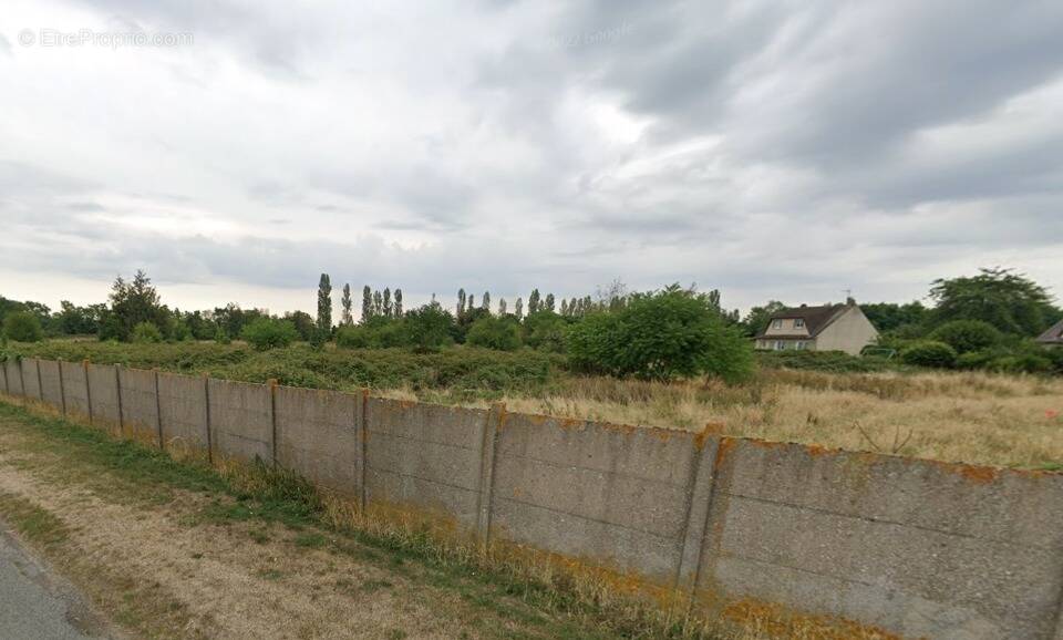 Terrain à VERT-LE-GRAND