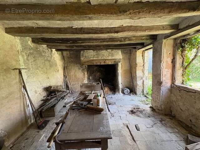 Appartement à SAVIGNE-SUR-LATHAN