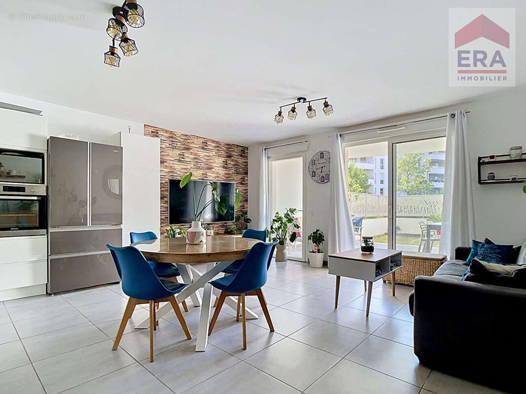 Appartement à MARSEILLE-9E