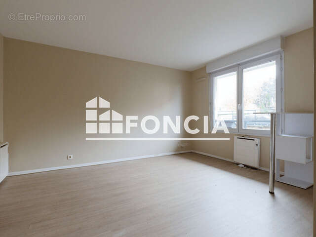 Appartement à ATHIS-MONS