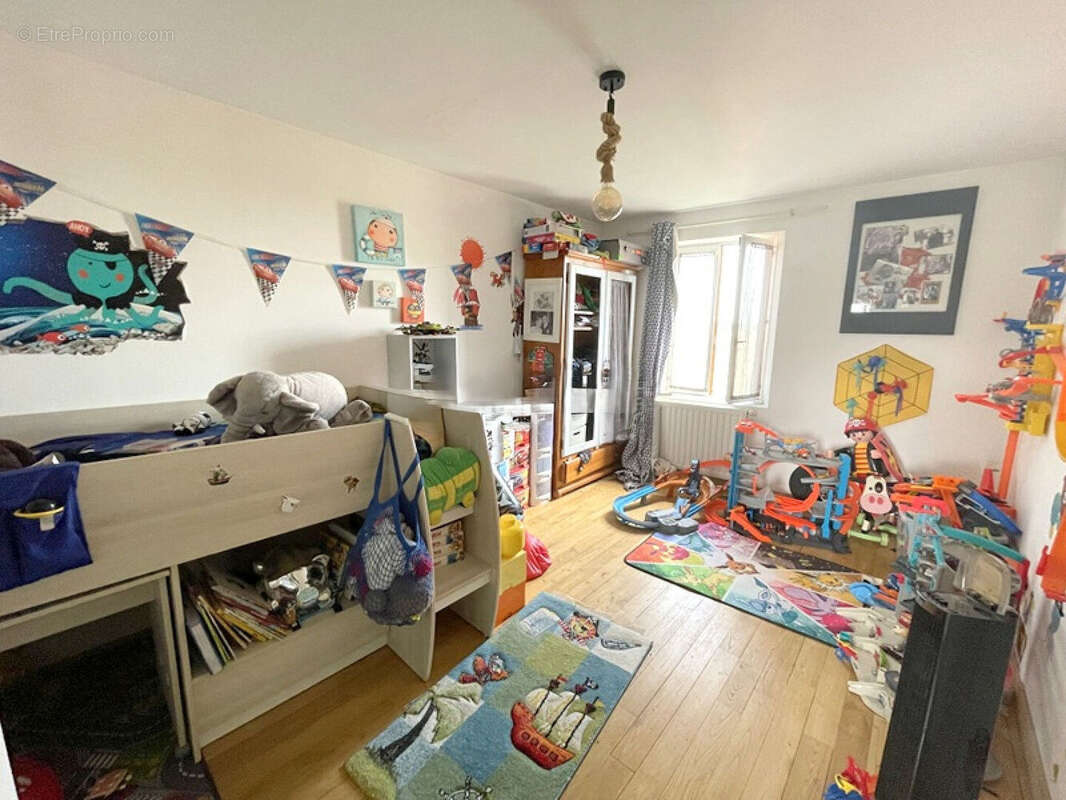 Maison à NOGENT-L&#039;ARTAUD