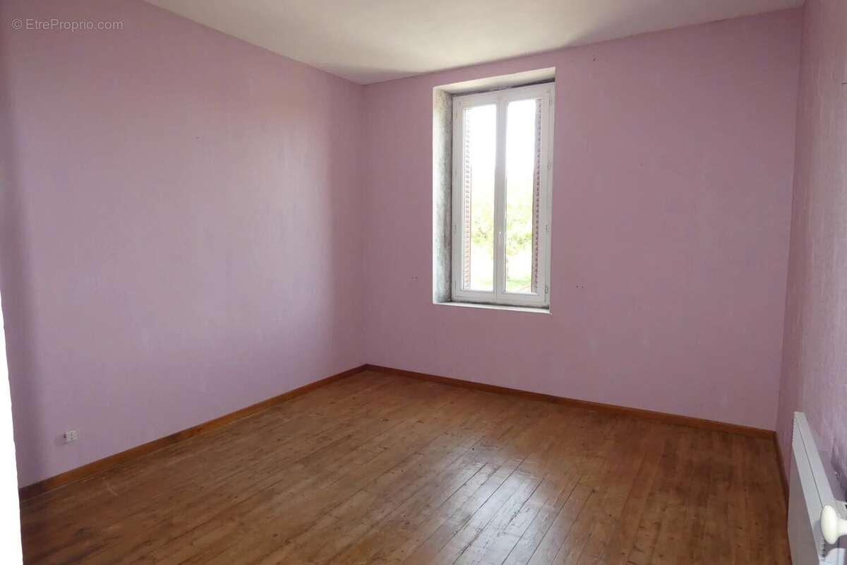 Maison à LE CREUSOT