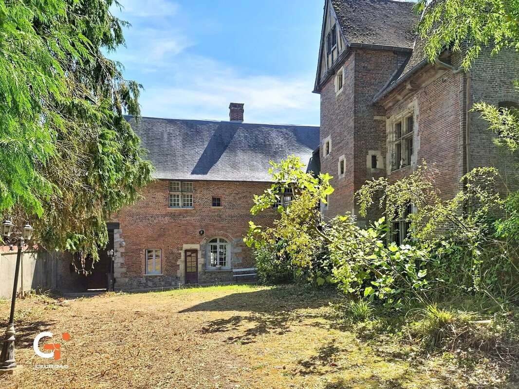 Superbe propriete historique du xveme, 10 mn de dieppe. - photo 18