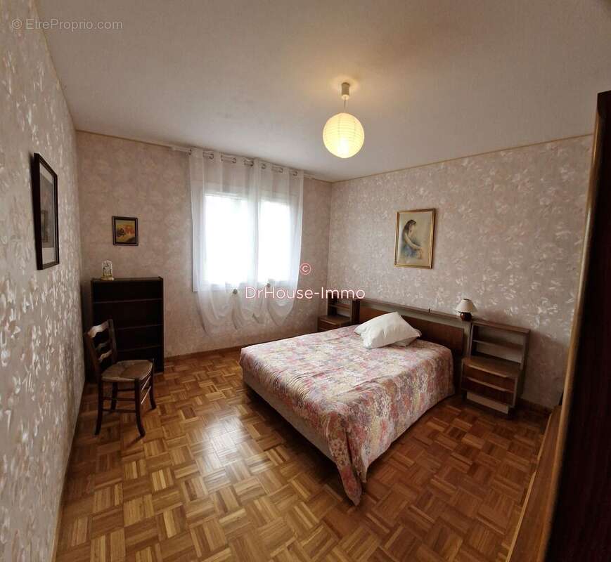 Maison à SAINT-CHEF