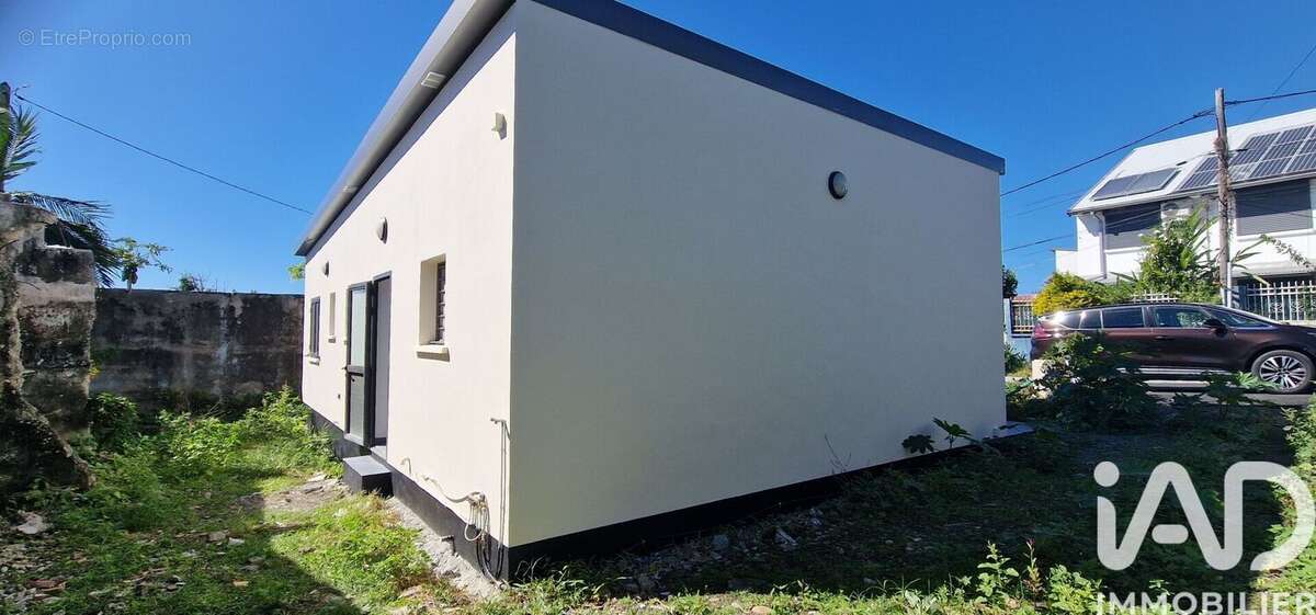 Photo 2 - Maison à SAINT-BENOIT