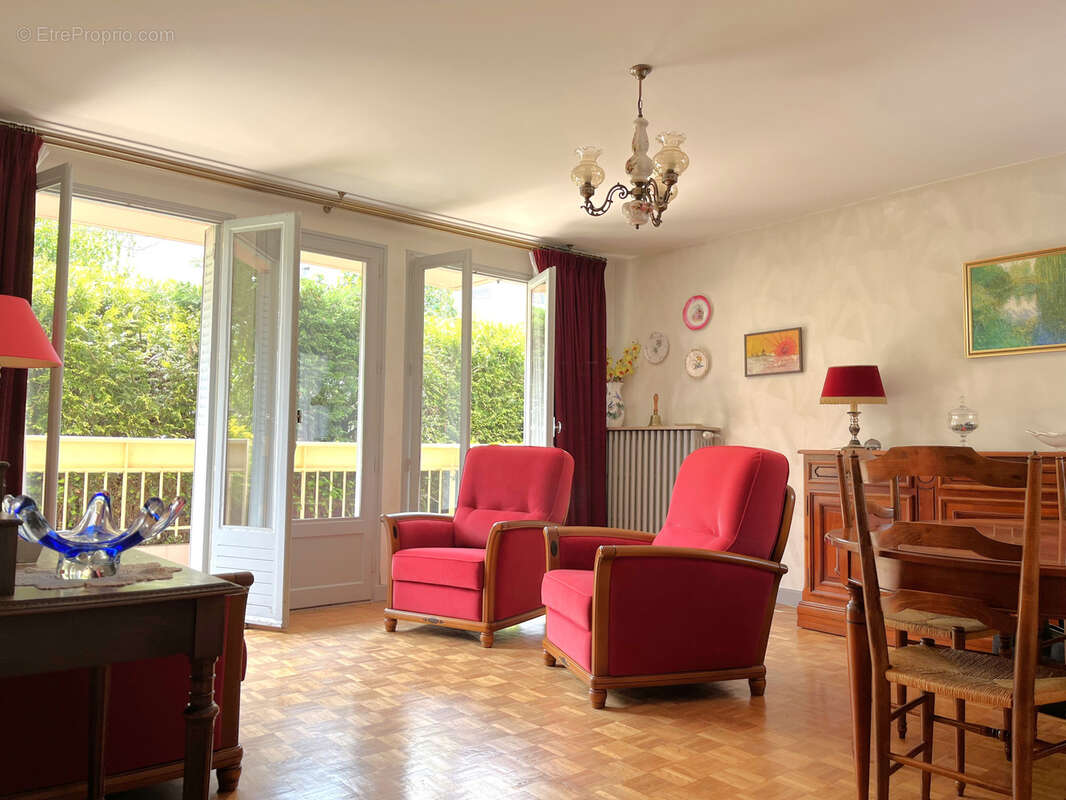 Appartement à LYON-8E