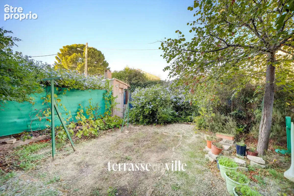 La ciotat - quartier hôpital - appartement 71,5 m2 - terrasse - parkings - vue mer - jardin 267m2 - proche pla - photo 13
