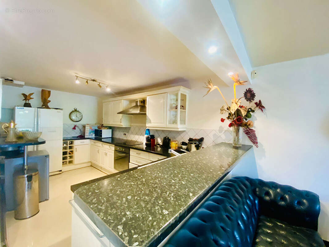 Appartement à MANDELIEU-LA-NAPOULE