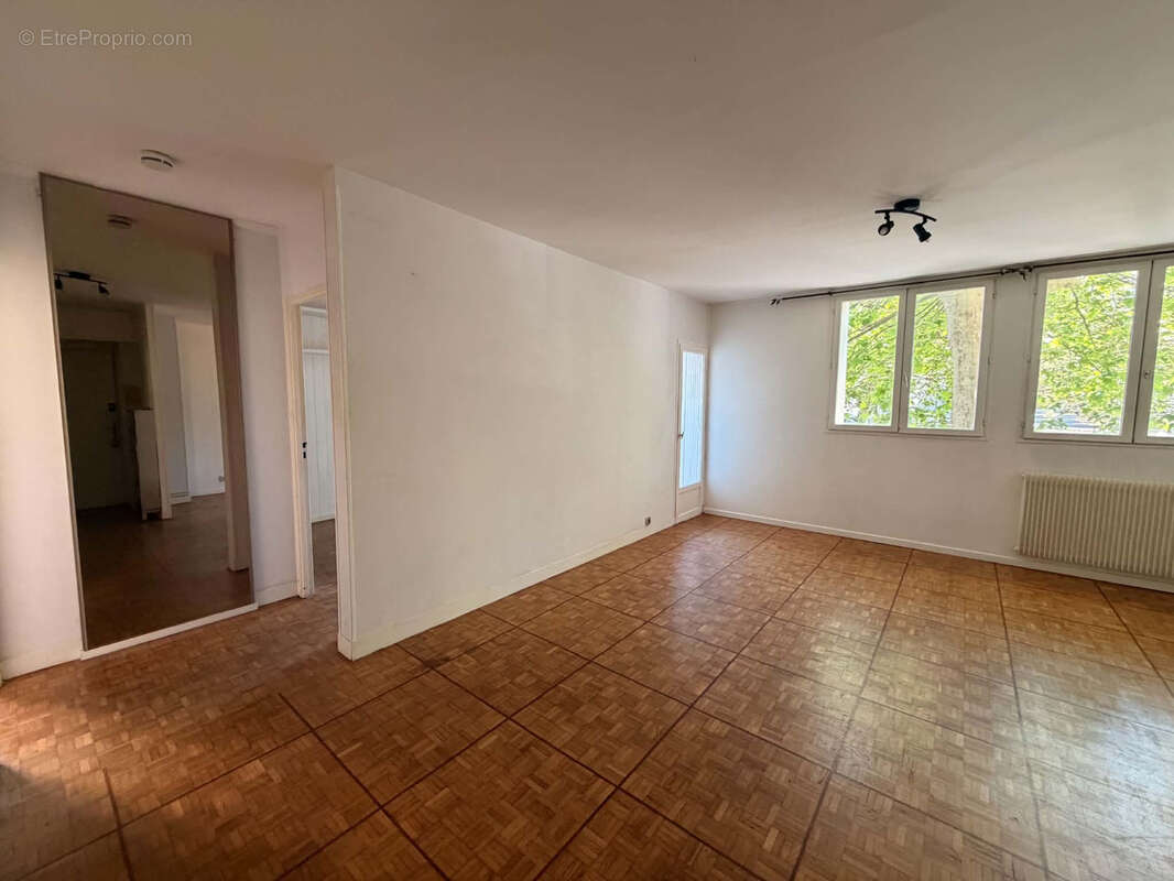 TOULOUSE RANGUEUL - T3 DE 58,83m2 avec loggia et cave - photo 2