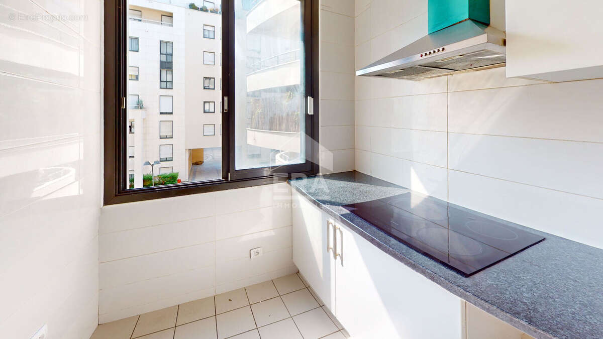 Appartement à PARIS-19E