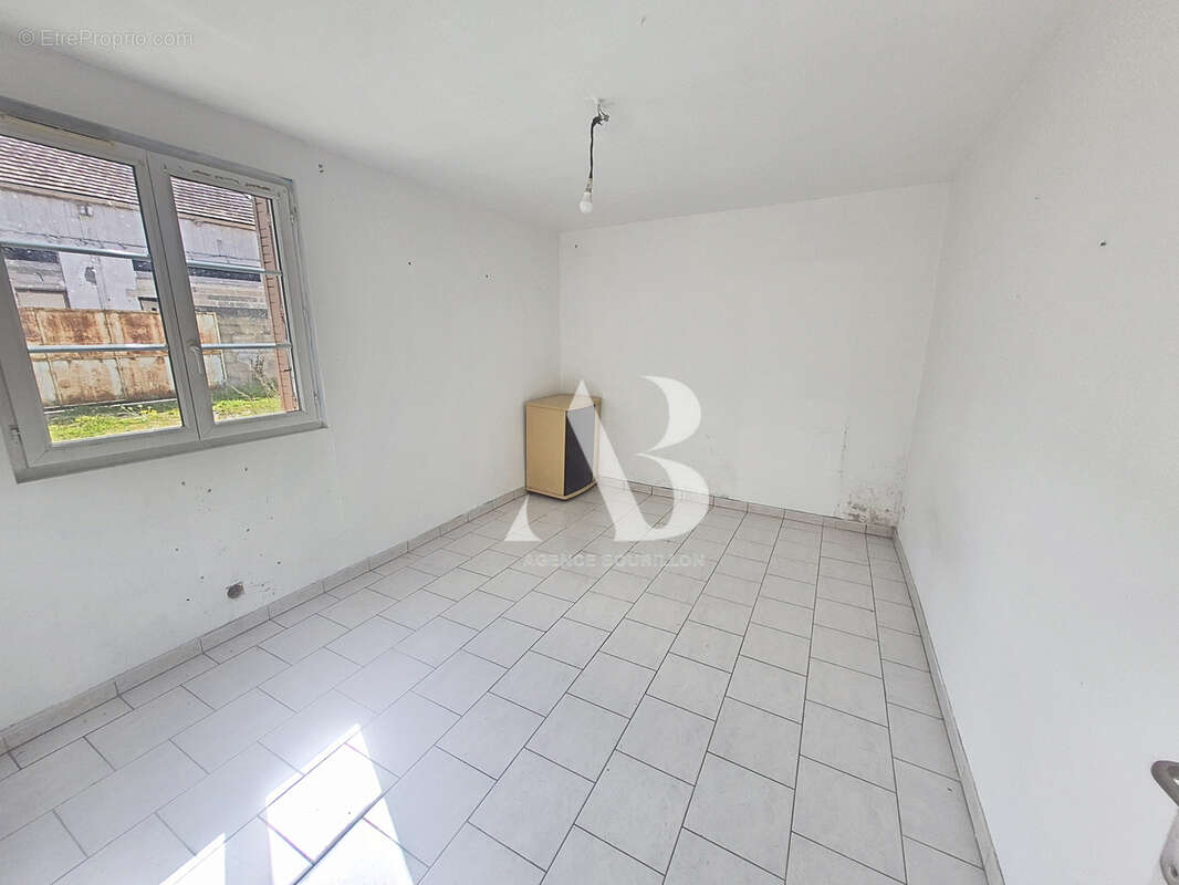 Maison de plain-pied au cœur de Nangis - photo 4