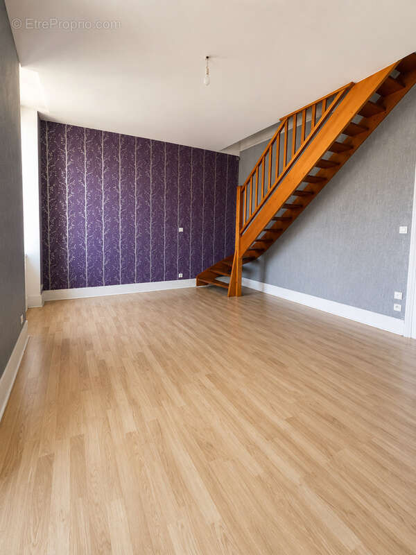 Appartement t3 pouilley les vignes - photo 2