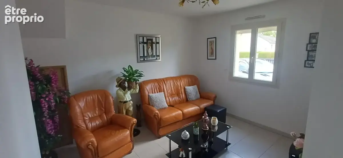 Maison Plain-pied ,Bazouges Cré Sur Loir 7 pièces 156 m2 - photo 2