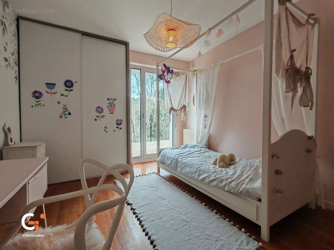 Maison à MONT-SAINT-AIGNAN