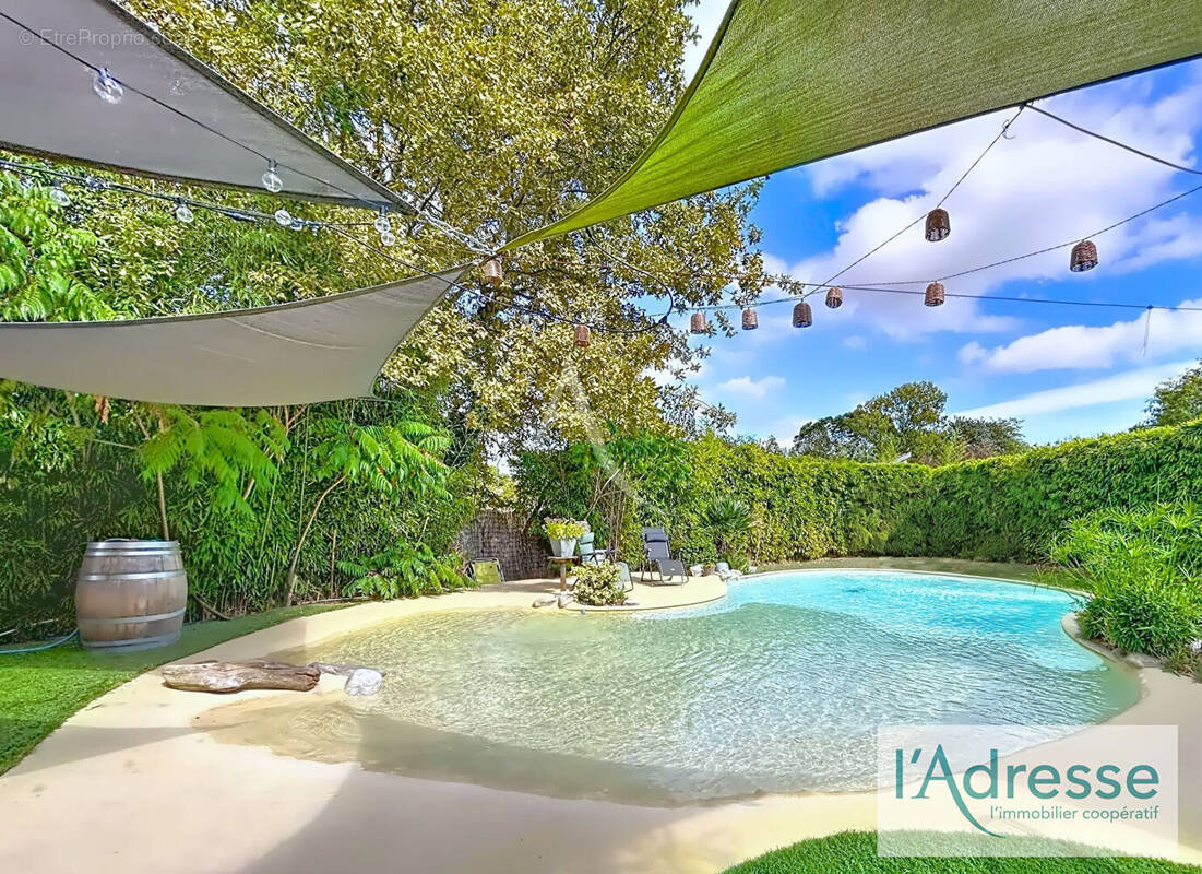 Maison à CASTELGINEST