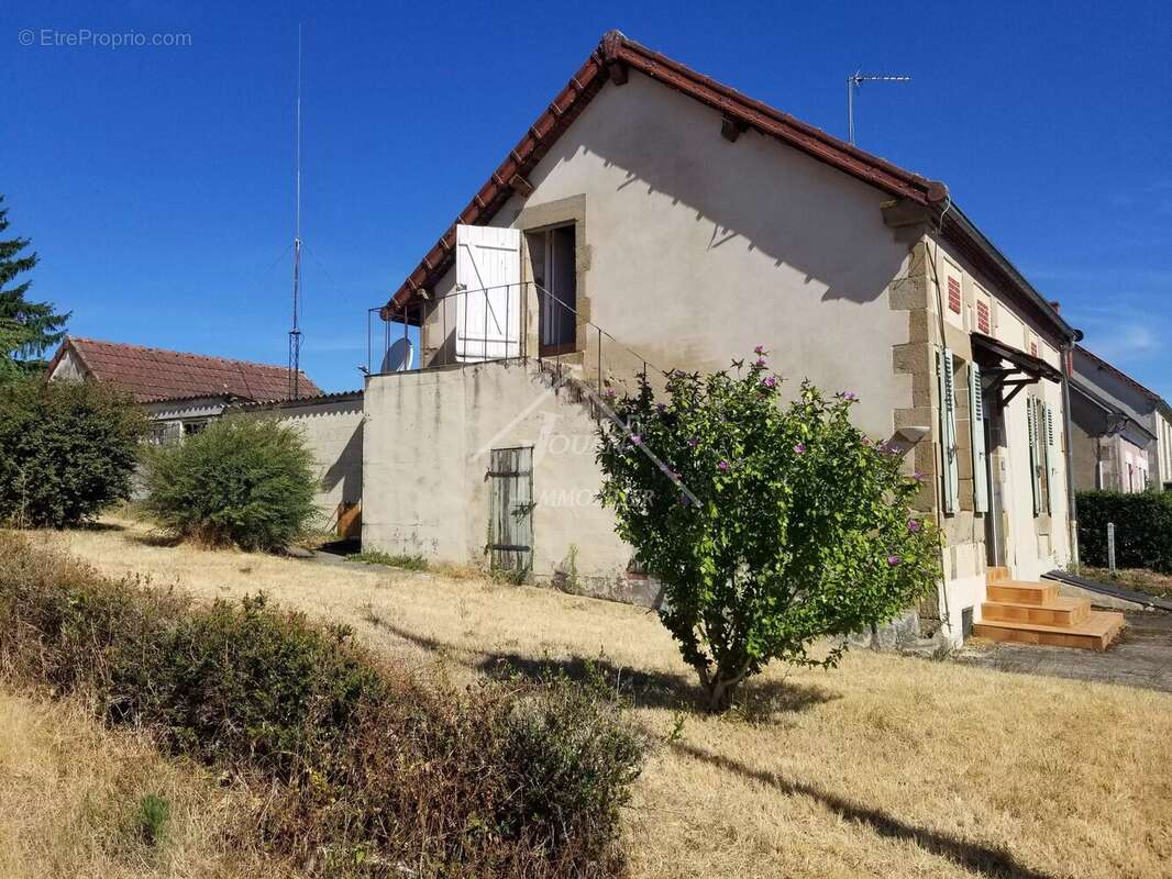 maison 2 pièces et terrain - photo 10