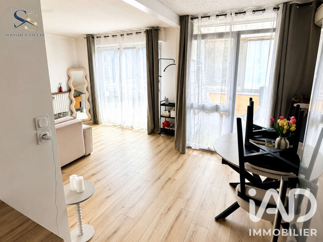 Appartement 54 m² à La Trinite  - photo 3
