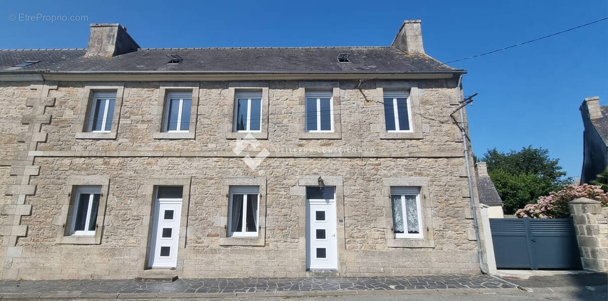 Maison à PLOUNERIN