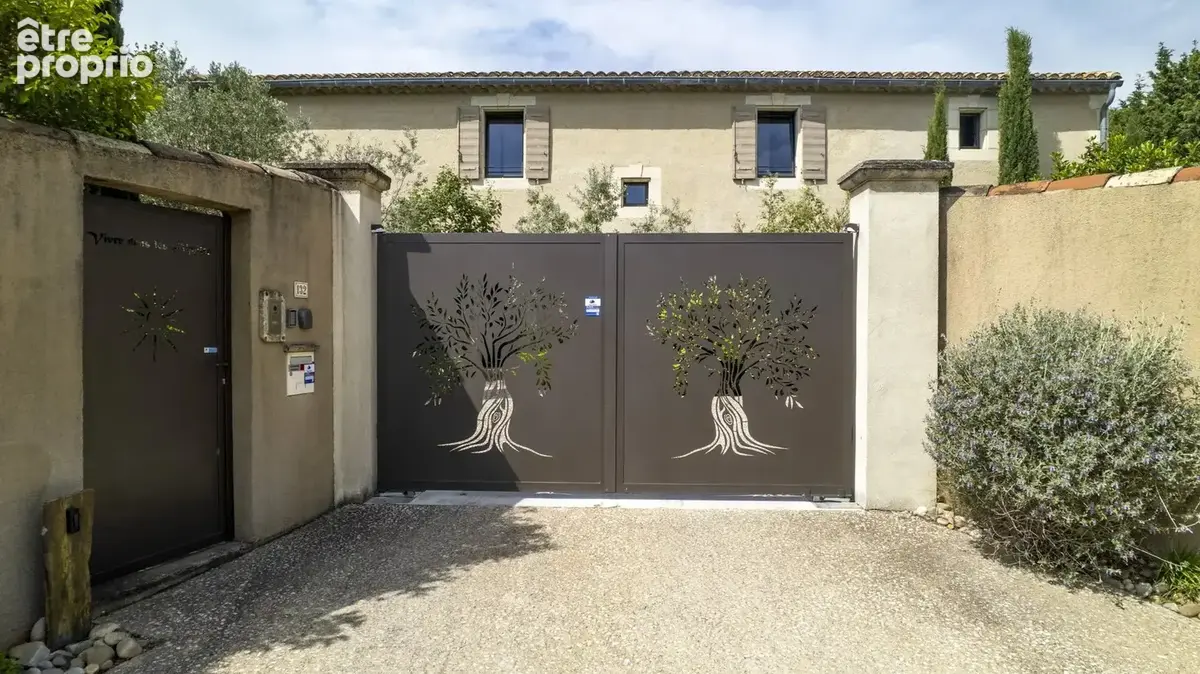 Maison 8 pièces 250 m² à vendre à Eygalieres (13810) - photo 4