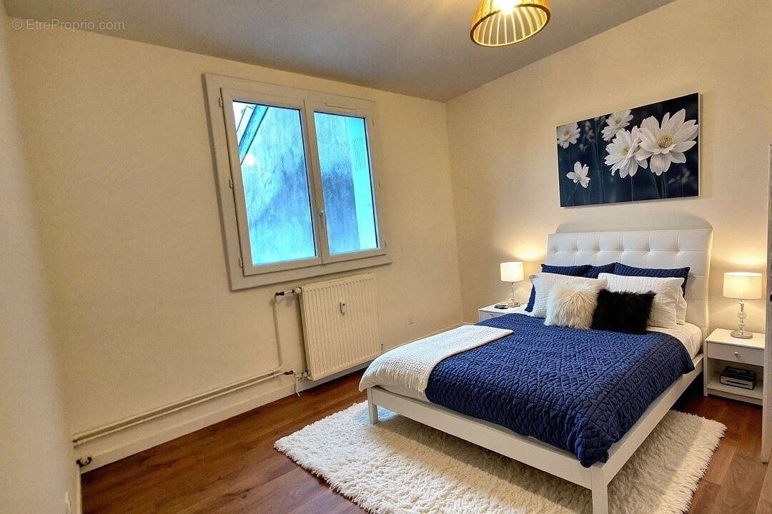 Appartement à ROMANS-SUR-ISERE