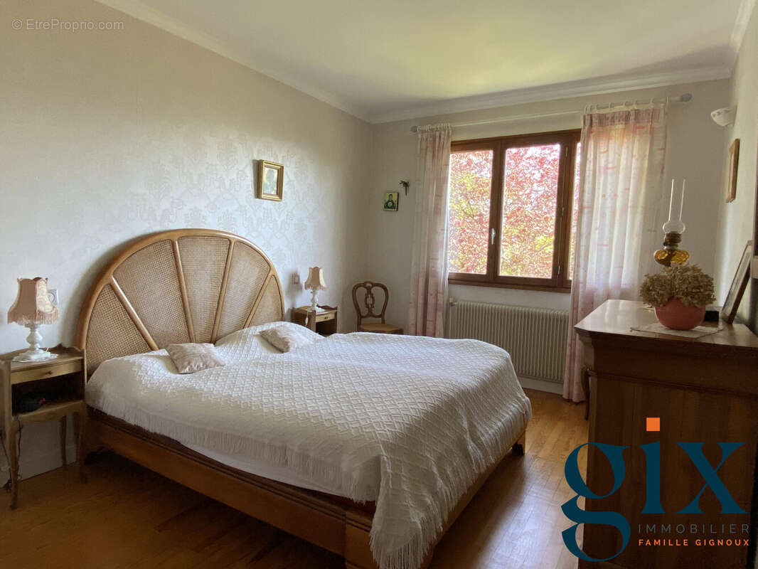 Maison à SAINT-ISMIER