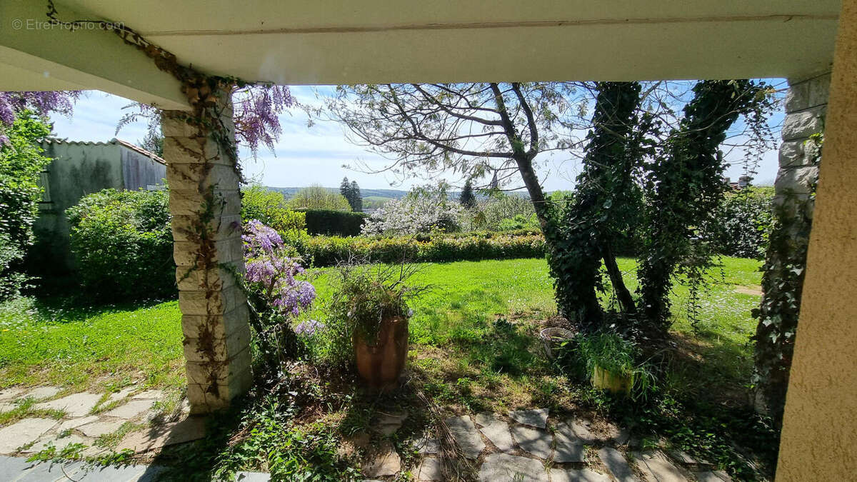 20250409_150255 - Maison à NONTRON