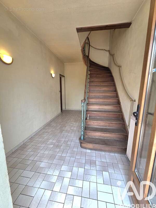 Photo 3 - Maison à ECOUVIEZ