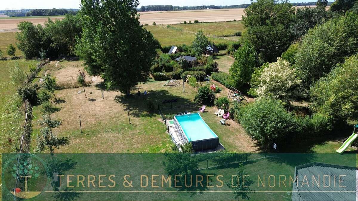 A vendre Propriété touristique de charme au cur de la campagne normande, offrant un cadre paisible et un fort potentiel d'activ - photo 35