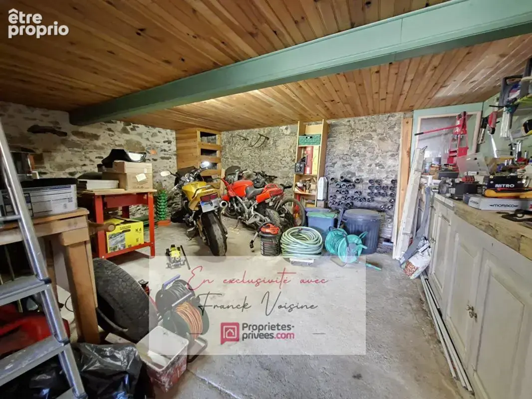 A VENDRE en Exclusivité aux Herbiers, maison de 104 m2 avec 2 chambres (possibilité 3° chambre)  et 1 bureau sur une parcelle de - photo 12