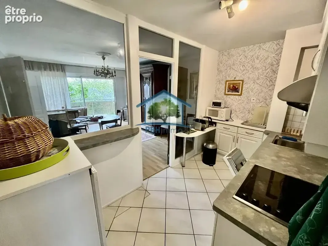 COLMAR (68) - Appartement et 2 places de parking - photo 5