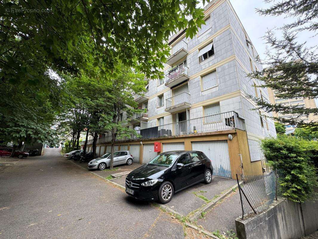 Appartement à BOBIGNY