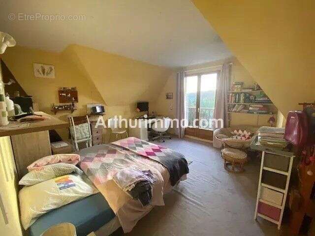 Maison à MONTIVILLIERS