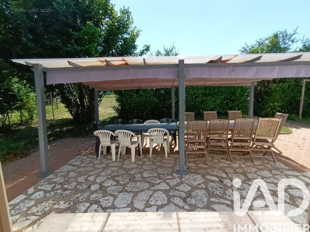 Photo 2 - Maison à SEIGY