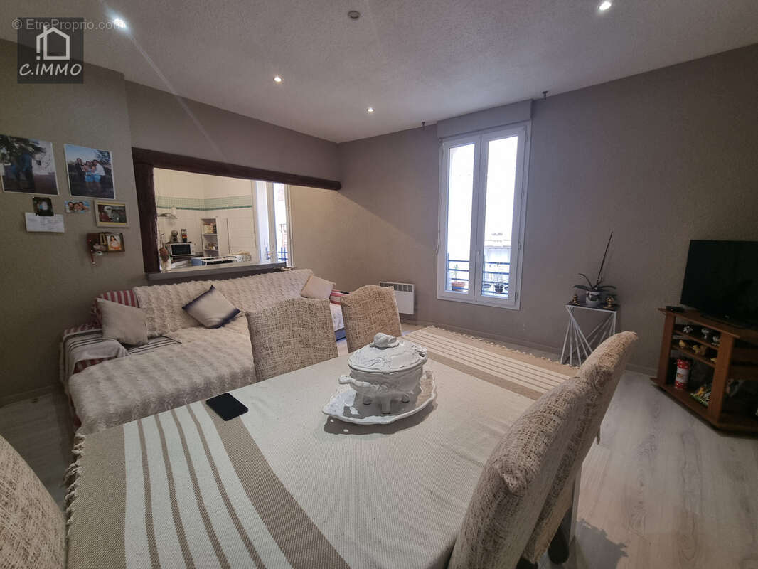 Appartement à CORNEILHAN