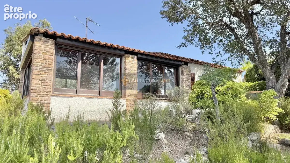 Maison à FREJUS