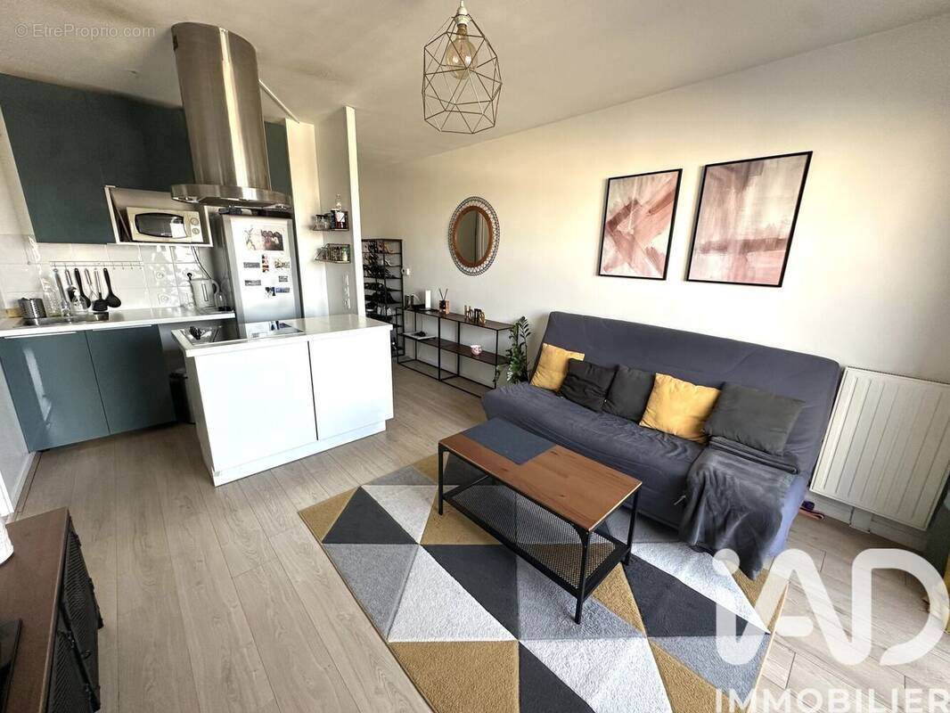 Photo 1 - Appartement à VIGNEUX-SUR-SEINE