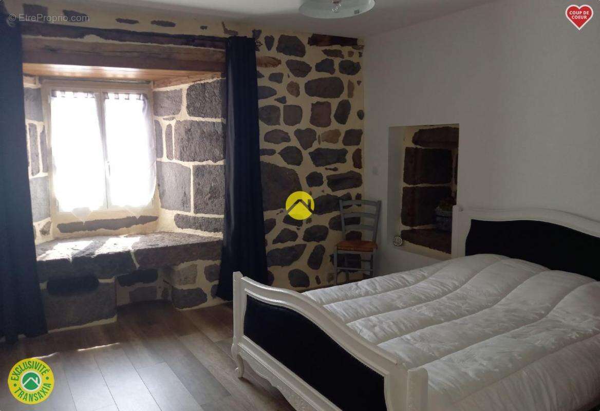 Maison à PIERREFORT