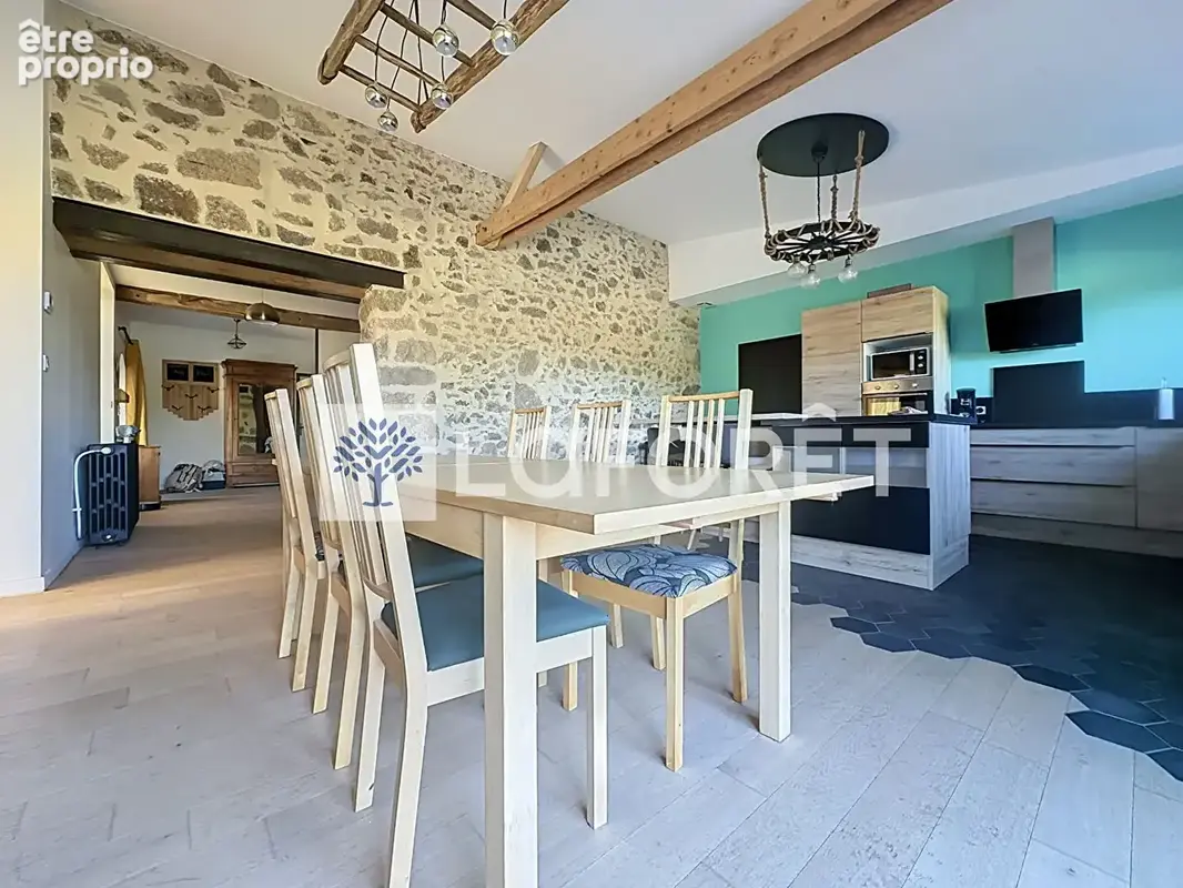 Photo Maison à Bressuire au prix de 256 000€