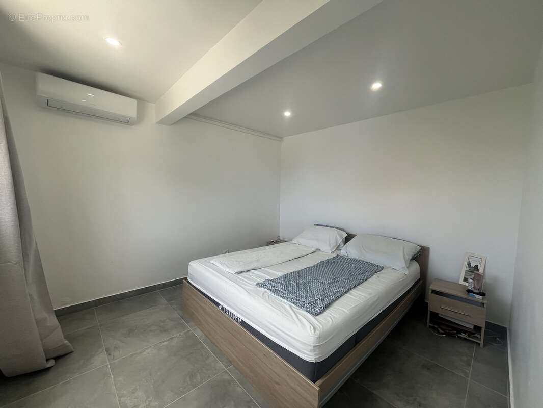 Appartement t2 renove a vendre - photo 4