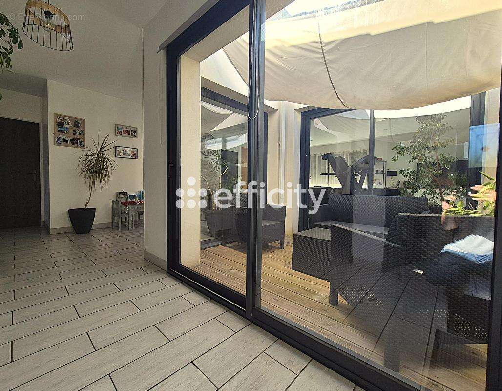 Maison récente - photo 5