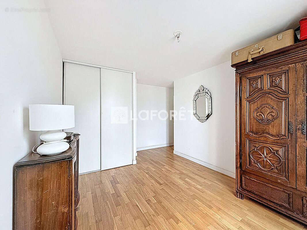 Appartement à LE VESINET