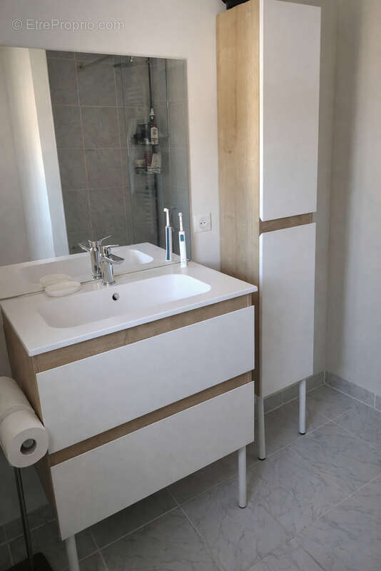 Maison à SAINT-PAUL-TROIS-CHATEAUX