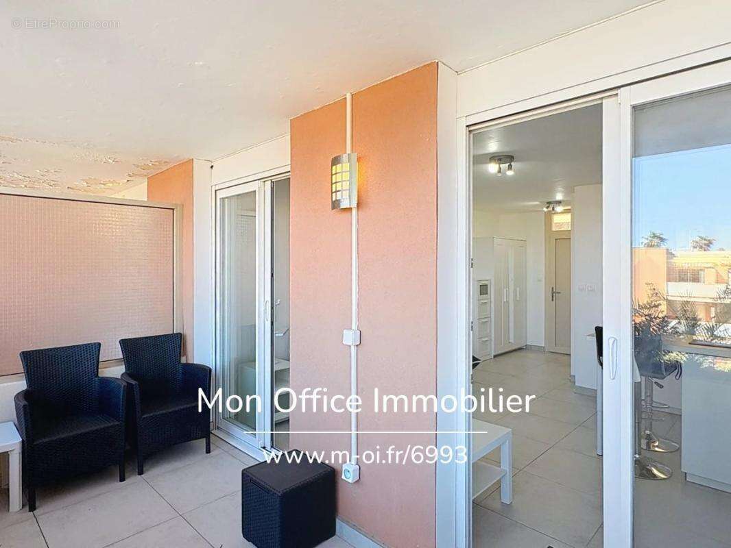 Référence : 6993-les. - studio rénové proche plage et centre à vendre à cavalaire sur mer - photo 7