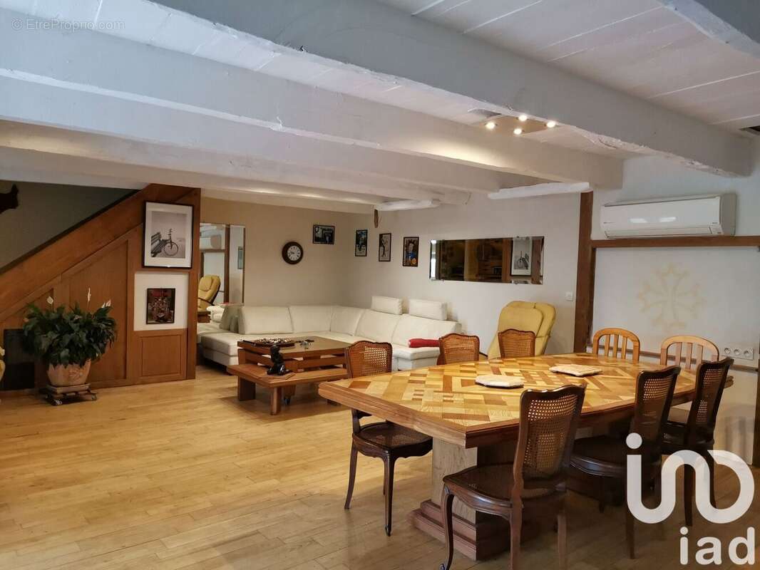 Maison 173 m² à Curvalle  - photo 2