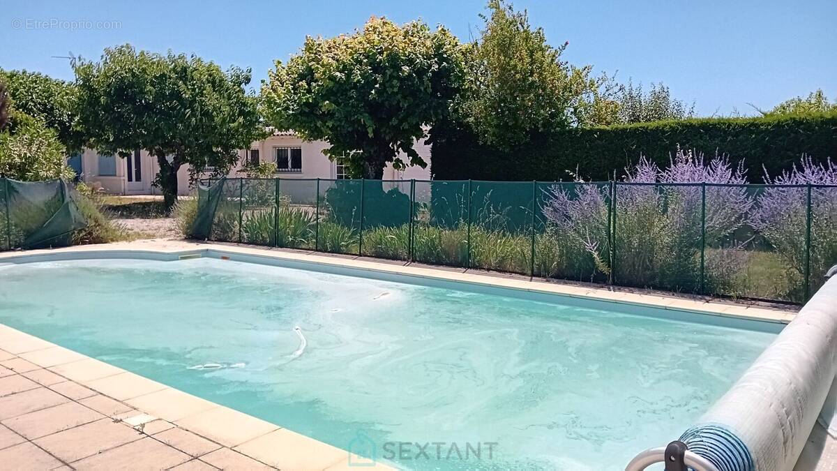 Maison à BREUILLET