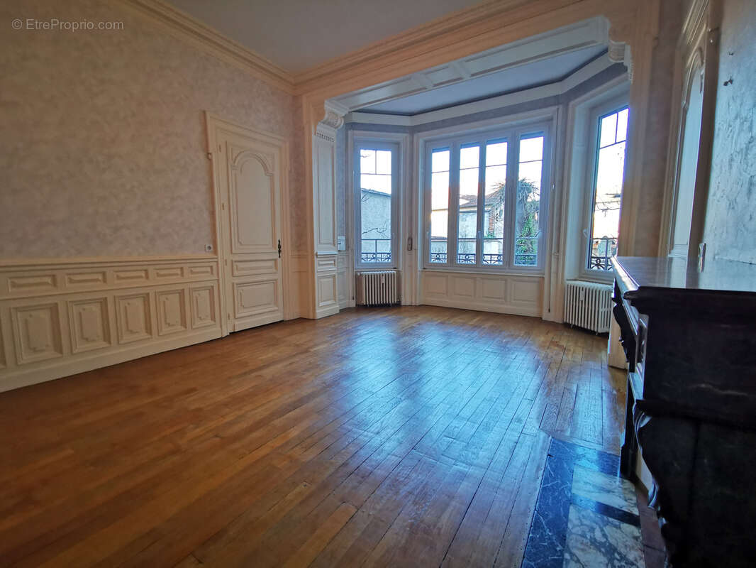 Appartement à ROANNE