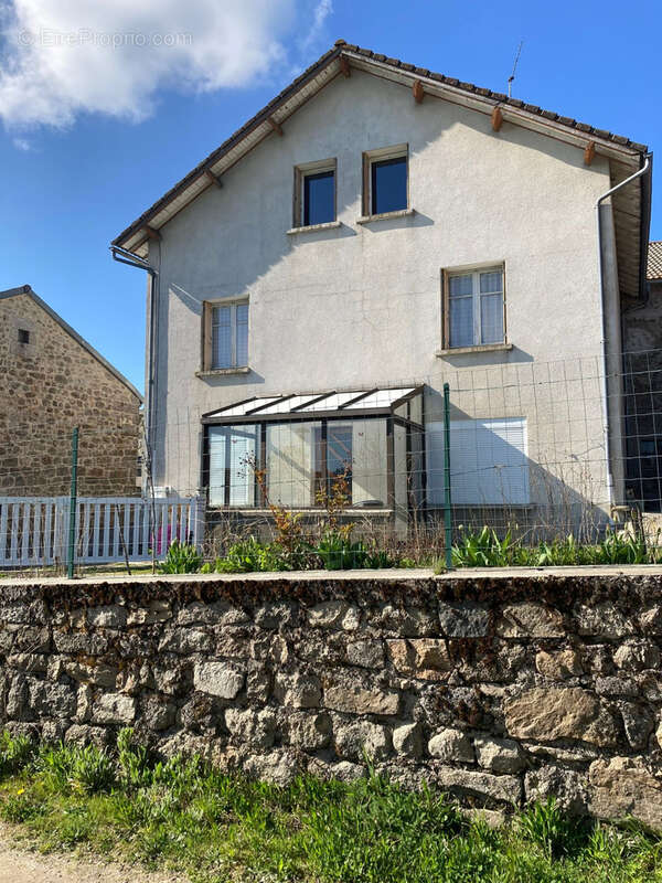 Maison à SAINTE-EULALIE