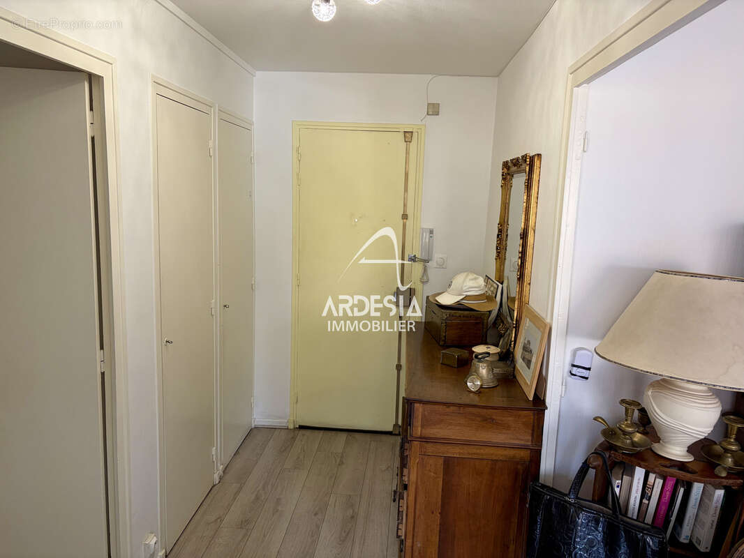 Appartement à SAINT-JEAN-DE-MAURIENNE
