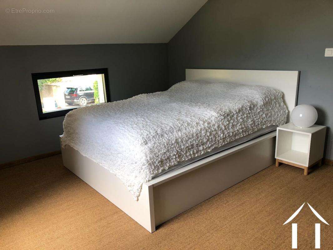 Maison à AUXEY-DURESSES