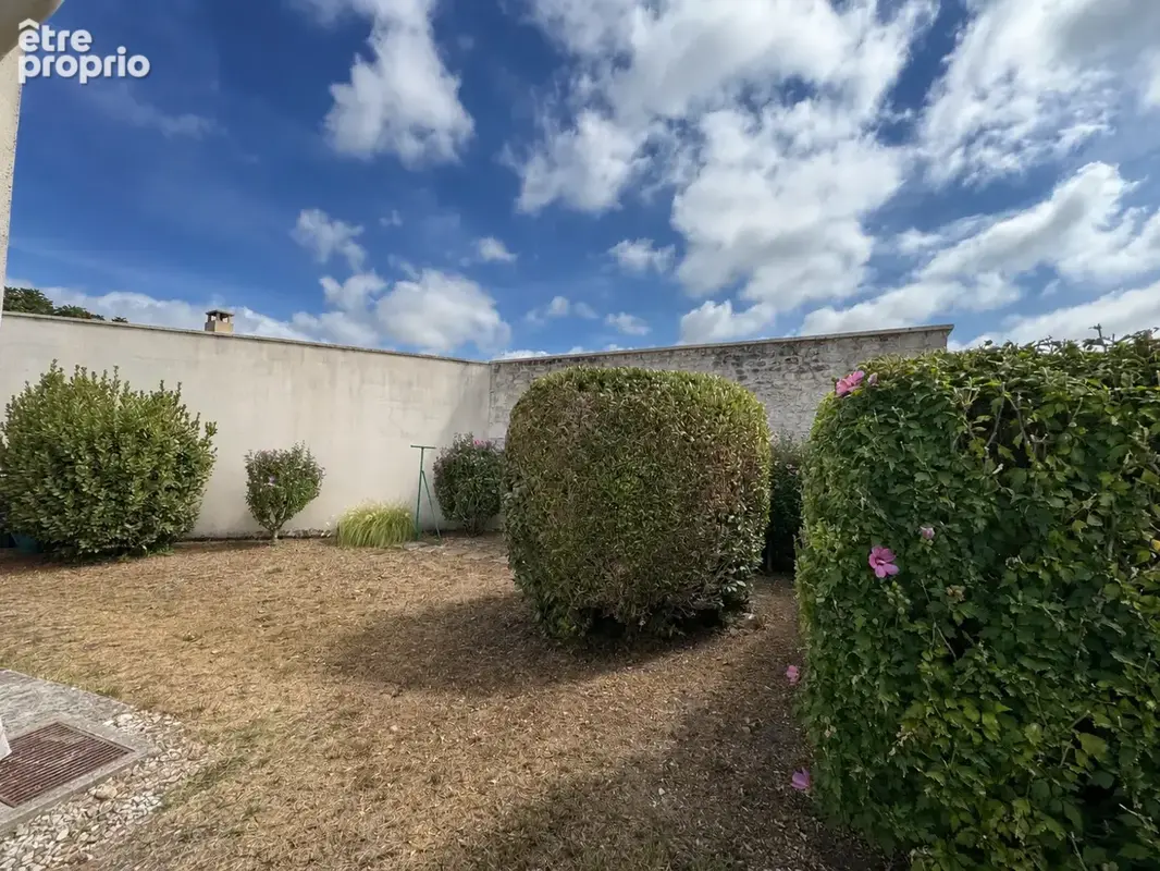 Plain-pied avec jardin proche Royan - photo 10